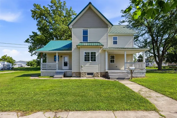 $125,000 | 302 West 5th Street, Tipton, IA 52772