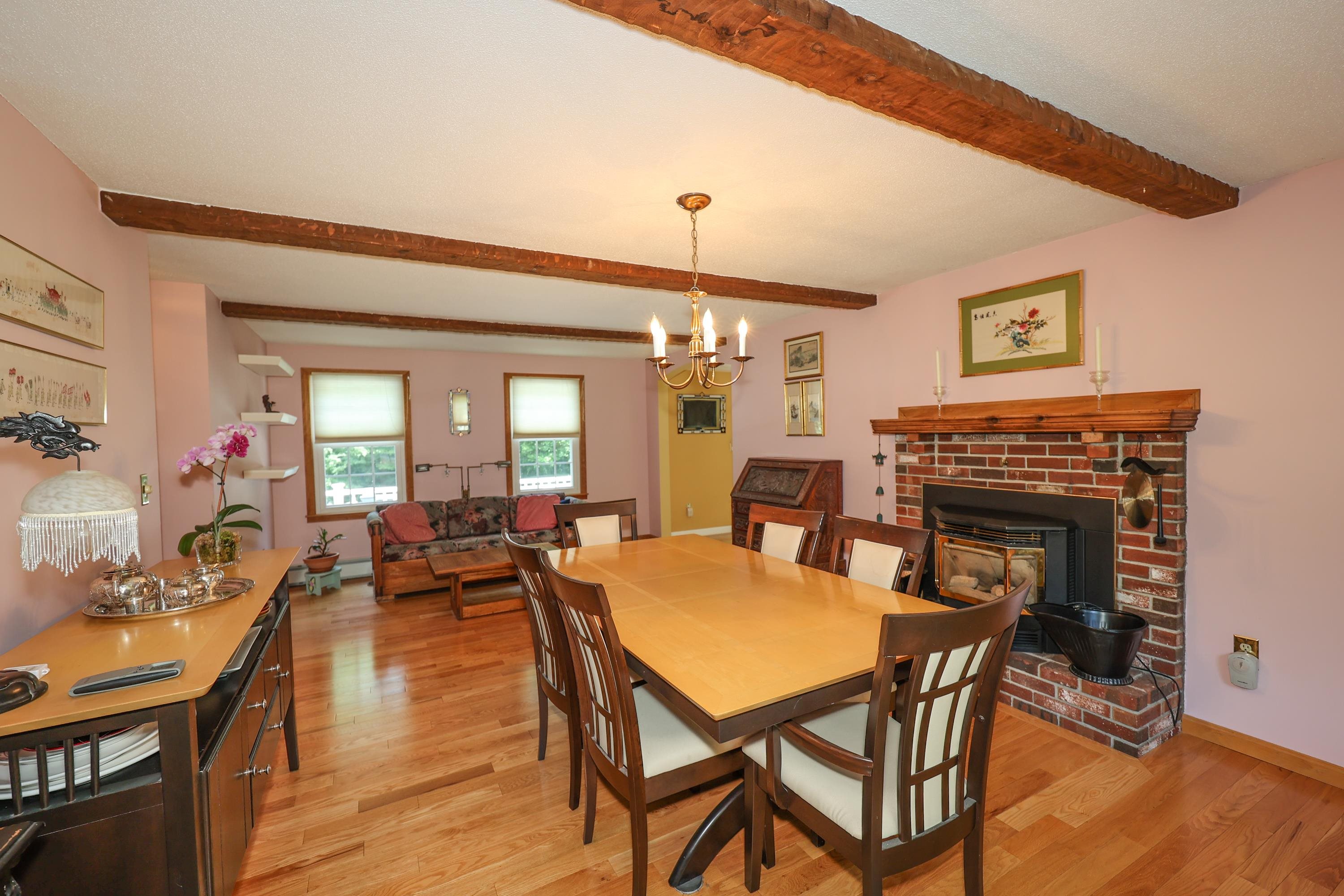 7 Cole Road Derry, NH 03038 - Photo 11 of 40