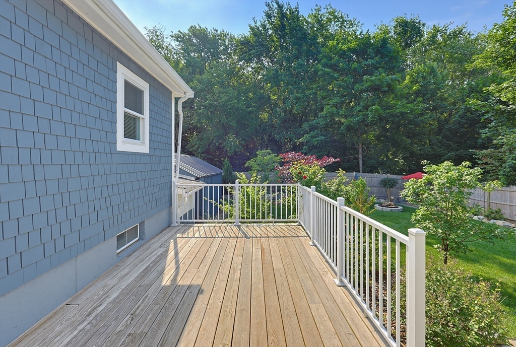 18 Prairie Avenue Bellingham, MA 02019 - Photo 33 of 42