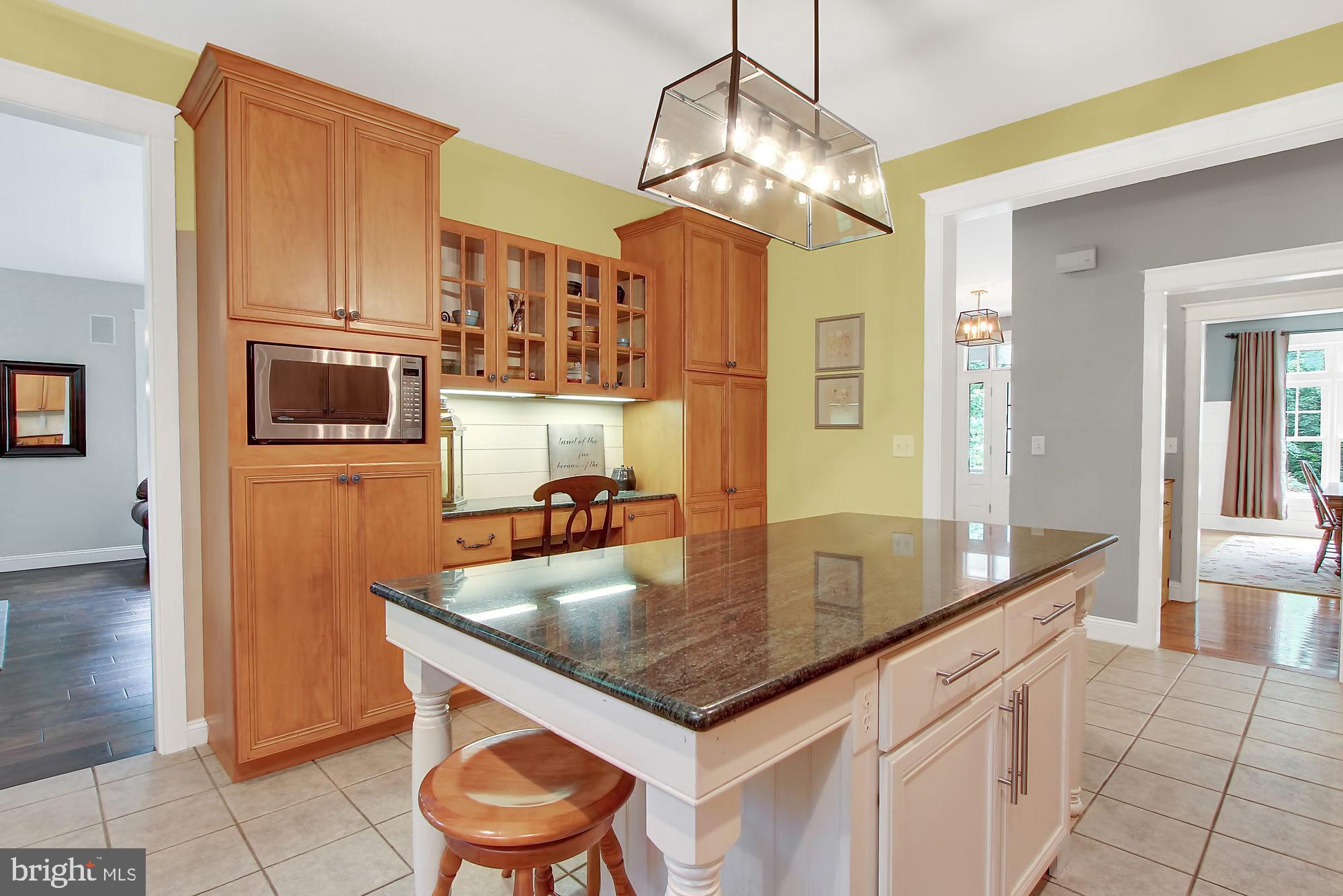 2552 Camp Road Manheim, PA 17545 - Photo 10 of 47