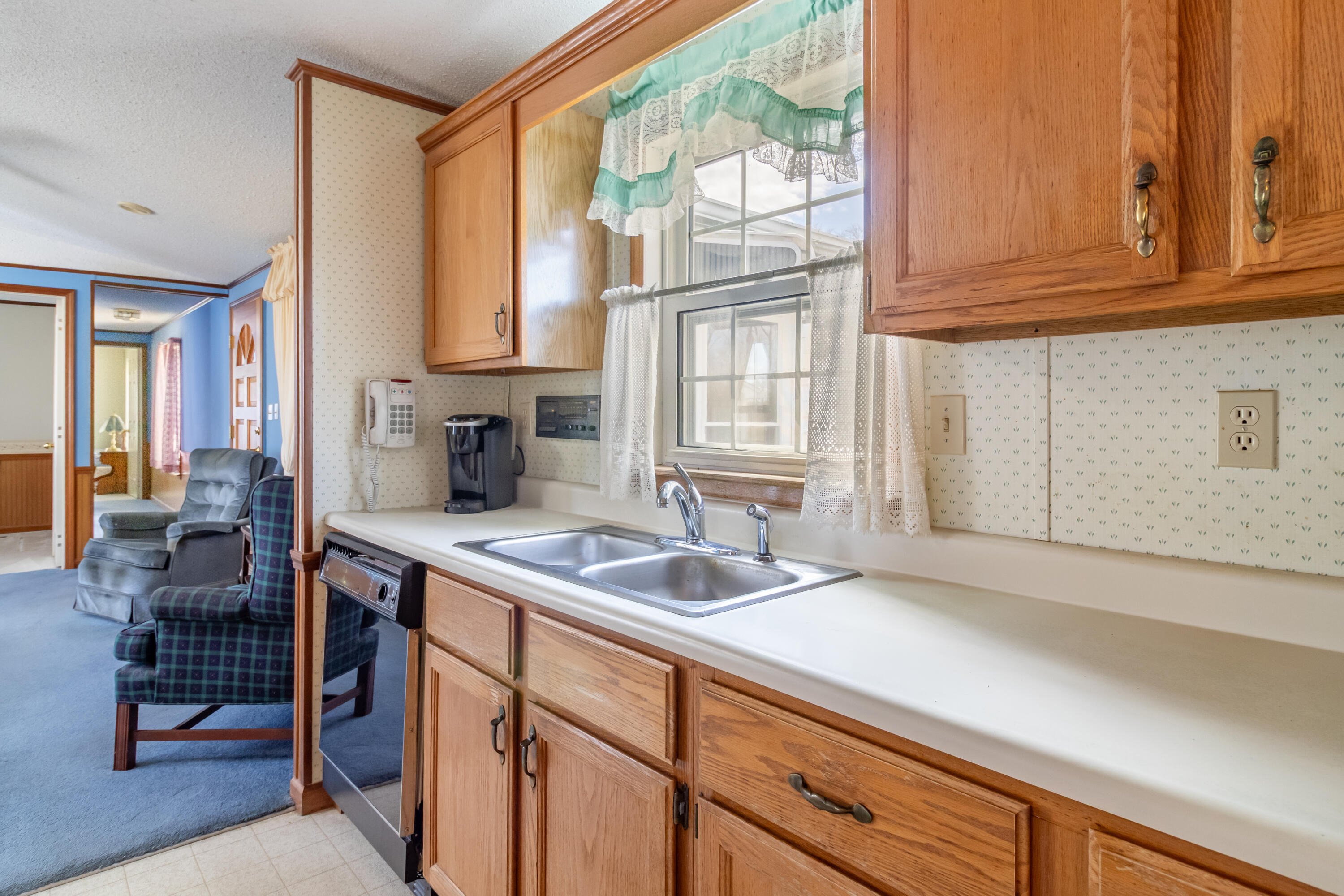881 Toddy Pond Road Surry, ME 04684 - Photo 42 of 76 42-DG Toddy Pond Road 42325 Interiors-5