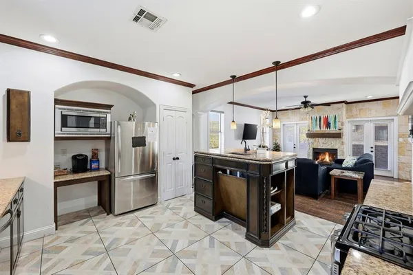 $699,998 | 5102 Mission Avenue, Unit 5102, Dallas, TX 75206