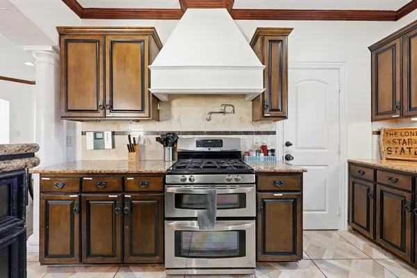 $699,998 | 5102 Mission Avenue, Unit 5102, Dallas, TX 75206