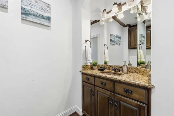$699,998 | 5102 Mission Avenue, Unit 5102, Dallas, TX 75206