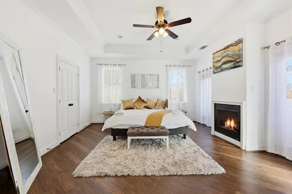 $699,998 | 5102 Mission Avenue, Unit 5102, Dallas, TX 75206