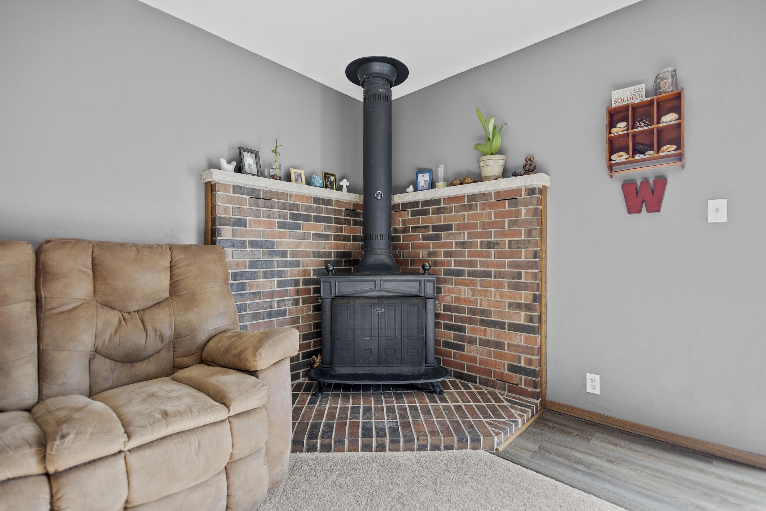 501 East Maple Street Appleton, WI 54915 - Photo 23 of 59