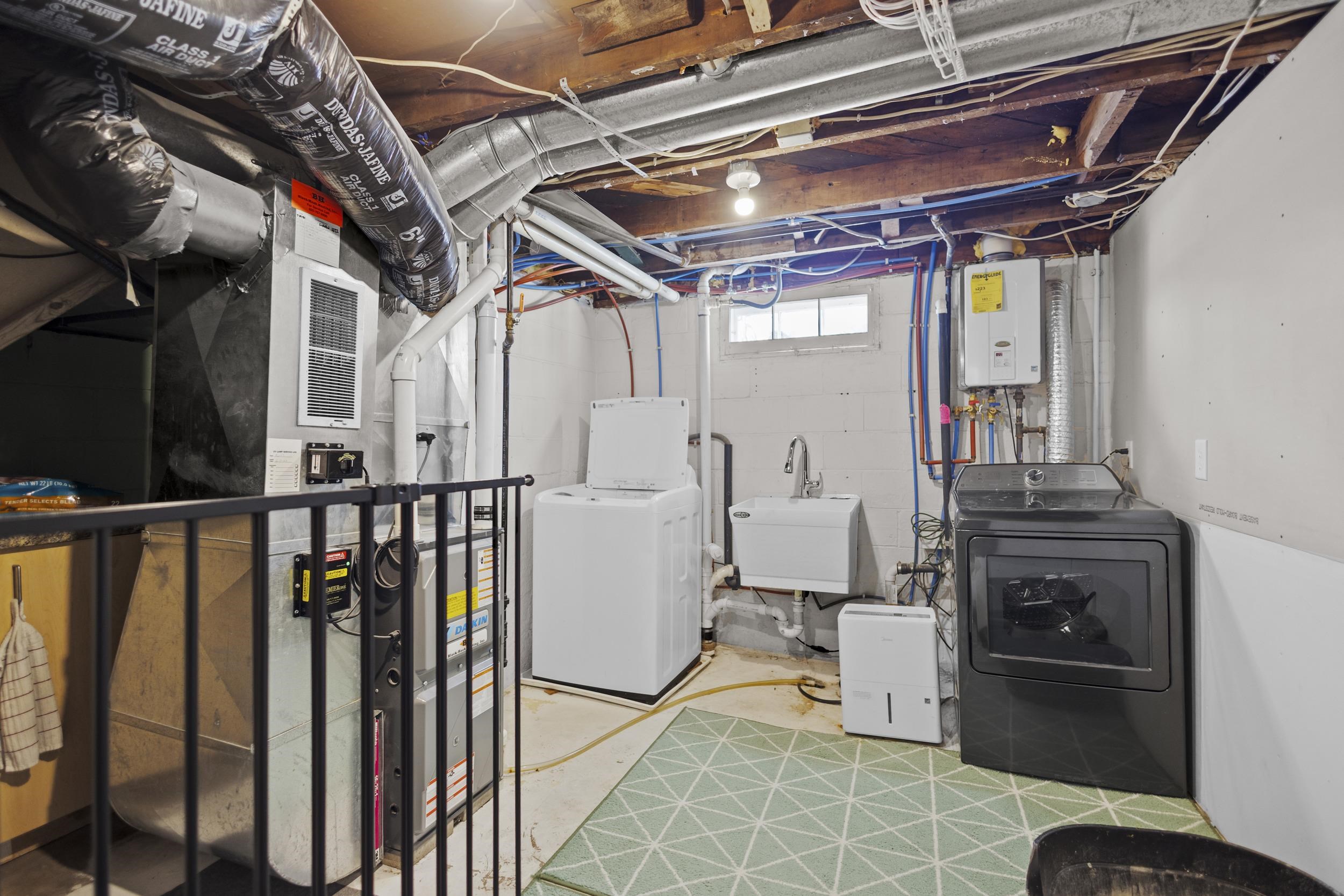 501 East Maple Street Appleton, WI 54915 - Photo 33 of 59