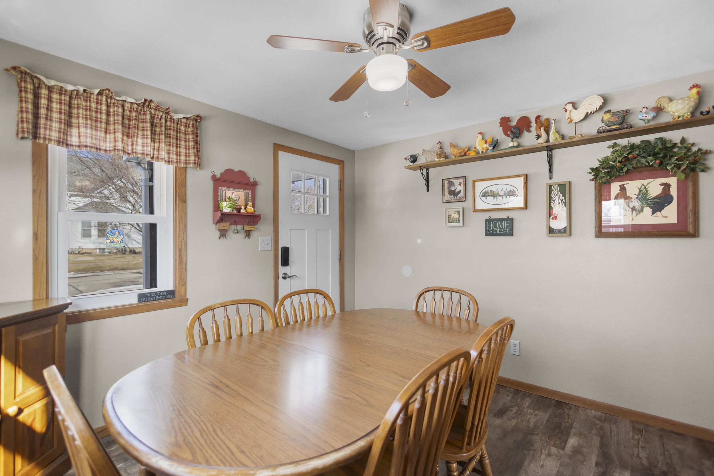 501 East Maple Street Appleton, WI 54915 - Photo 8 of 59