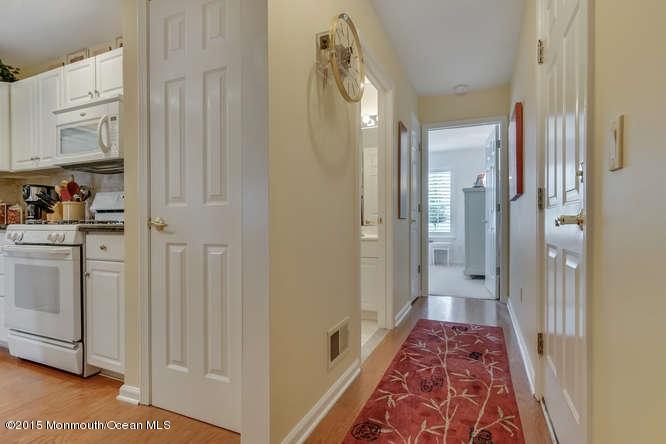 24 Pine Valley Road Lakewood, NJ 08701 - Photo 10 of 16 24 Pine Valley Rd Lakewood-small-027-22-