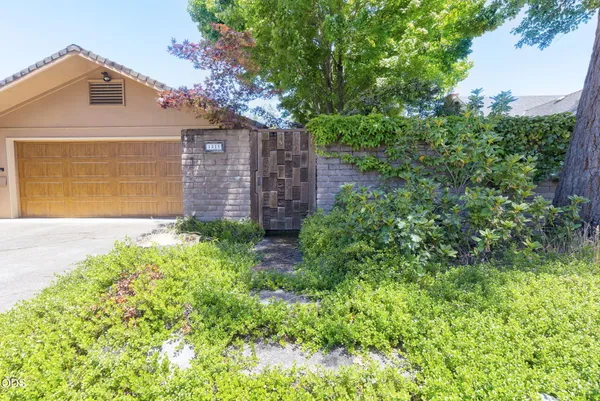 $485,000 | 1325 Northwest Lawnridge Avenue, Grants Pass, OR 97526