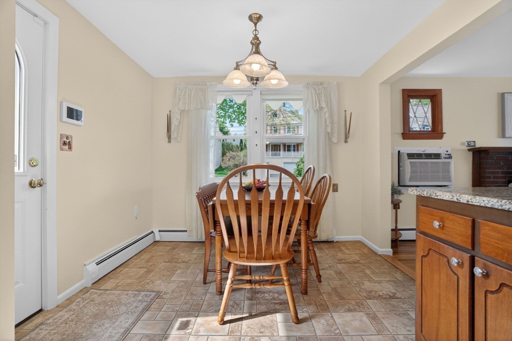46 Grapevine Avenue Lexington, MA 02421 - Photo 6 of 15 Gallery Image 6