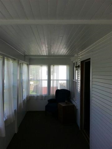 138 West Maple Street Canton, IL 61520 - Photo 19 of 26 Gallery Image 19