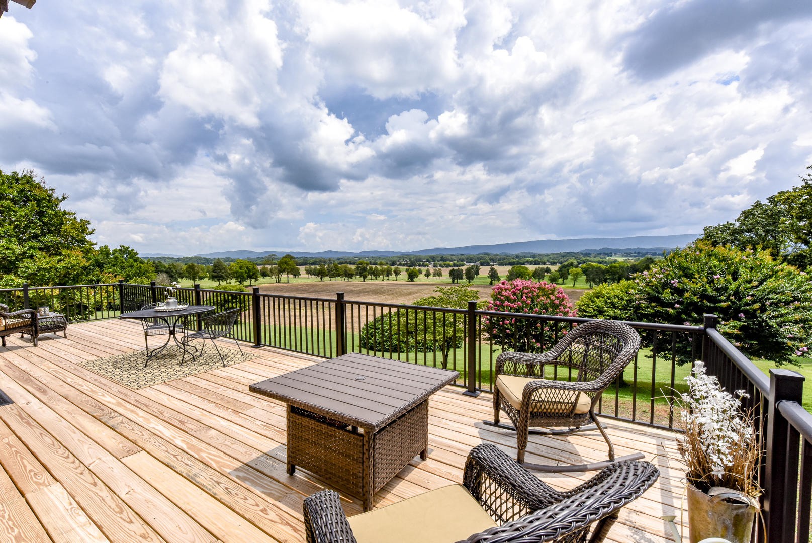 2202 Cochran Road Maryville, TN 37803 - Photo 24 of 25 Gallery Image 24