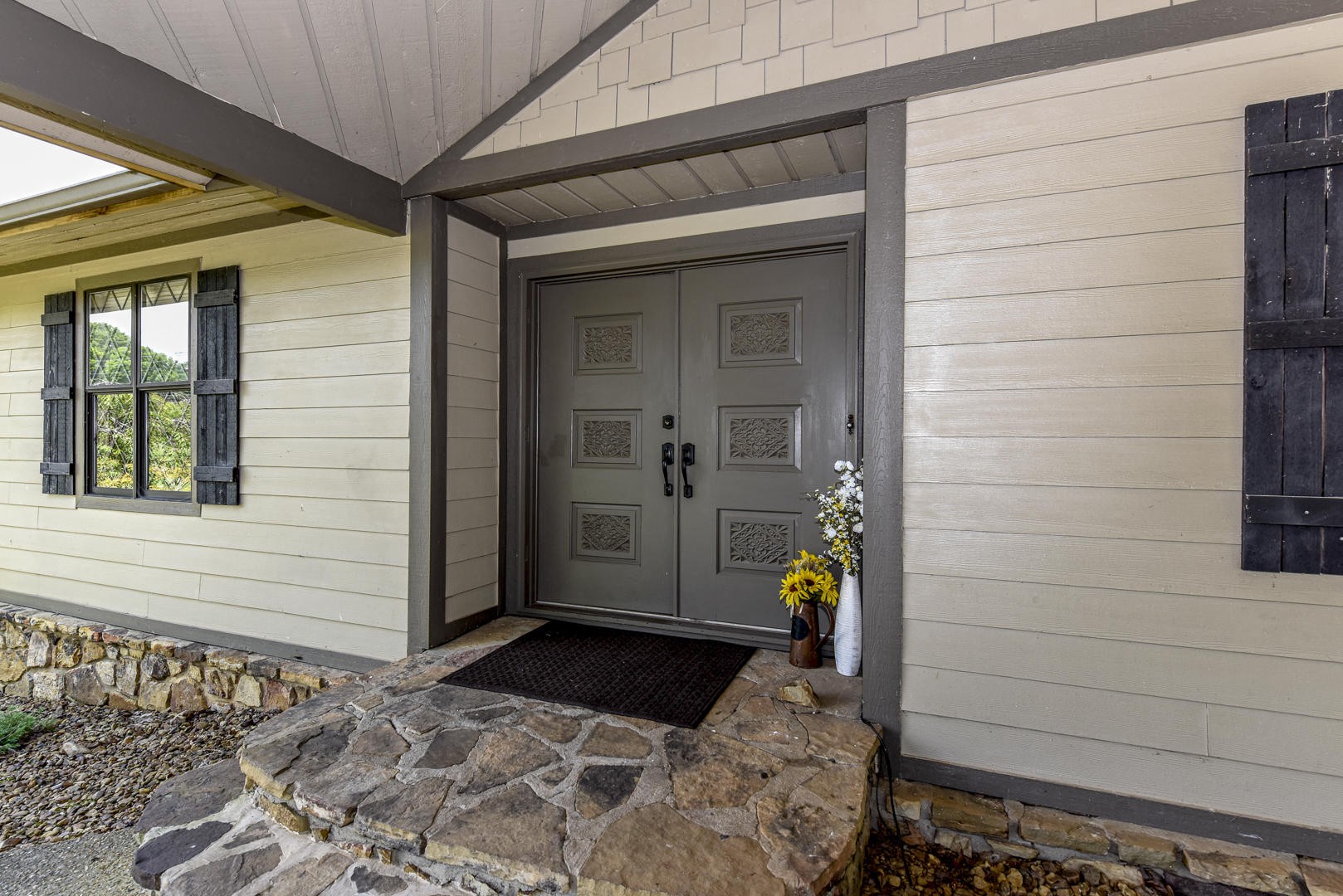 2202 Cochran Road Maryville, TN 37803 - Photo 3 of 25 Gallery Image 3