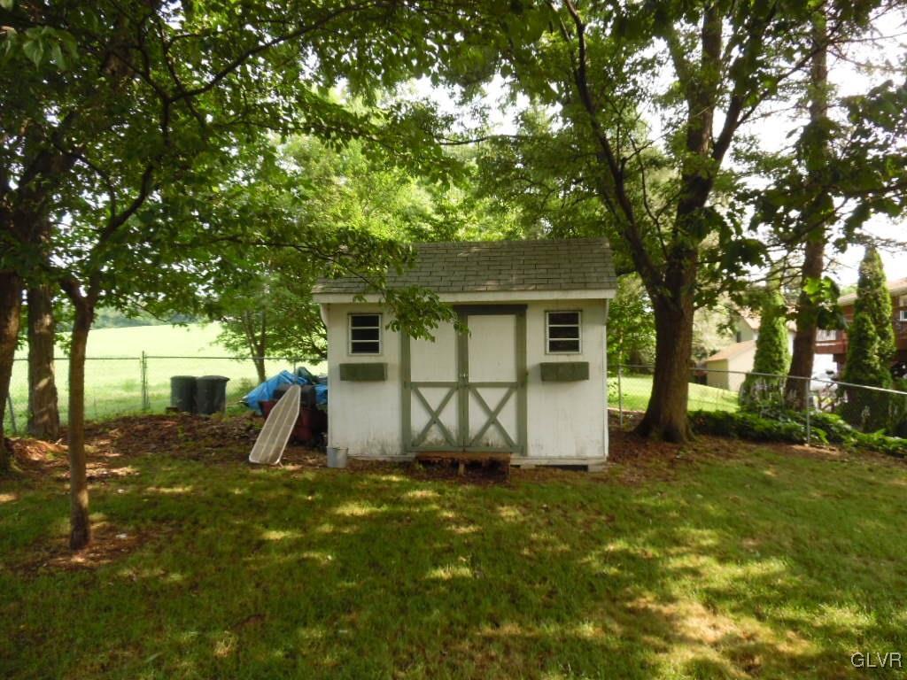 6816 Mill Creek Road Slatington, PA 18080 - Photo 16 of 21 Great shed to store all of your equipment!