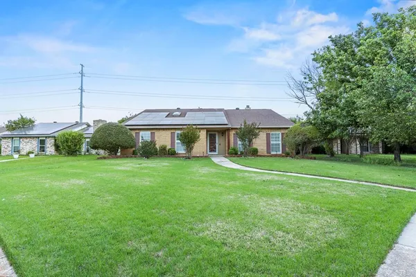 $380,000 | 413 Hardwood Trail, Mesquite, TX 75150