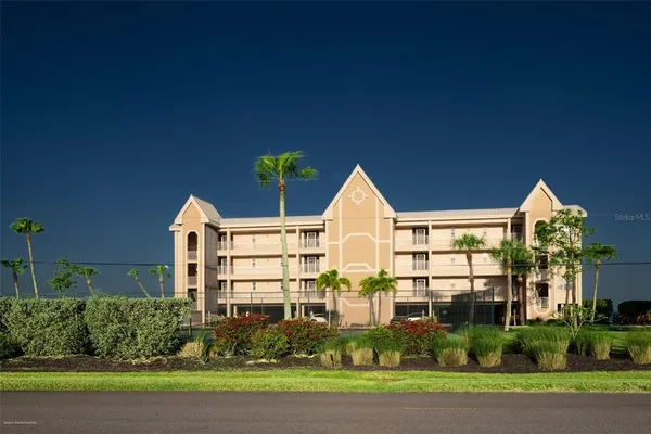 $2,295 | 101 North Marion Court, Unit 133, Punta Gorda, FL 33950