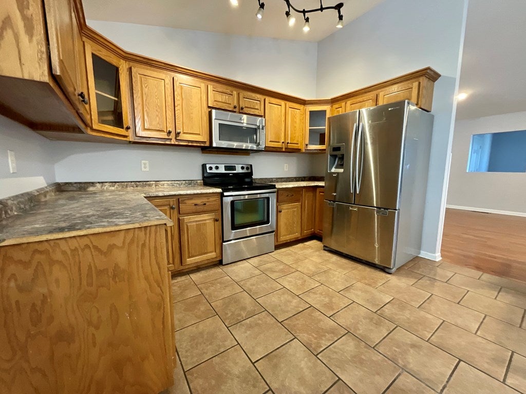 452 Breezy Ridge Road Woodlawn, VA 24381 - Photo 19 of 46 Gallery Image 19