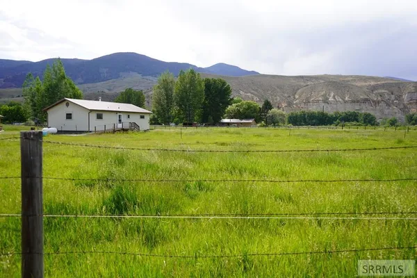 $399,500 | 5 Dance Lane, Salmon, ID 83467