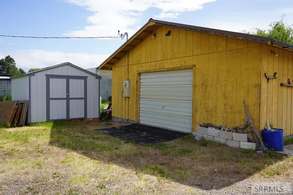 $399,500 | 5 Dance Lane, Salmon, ID 83467