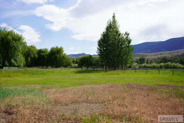 $399,500 | 5 Dance Lane, Salmon, ID 83467