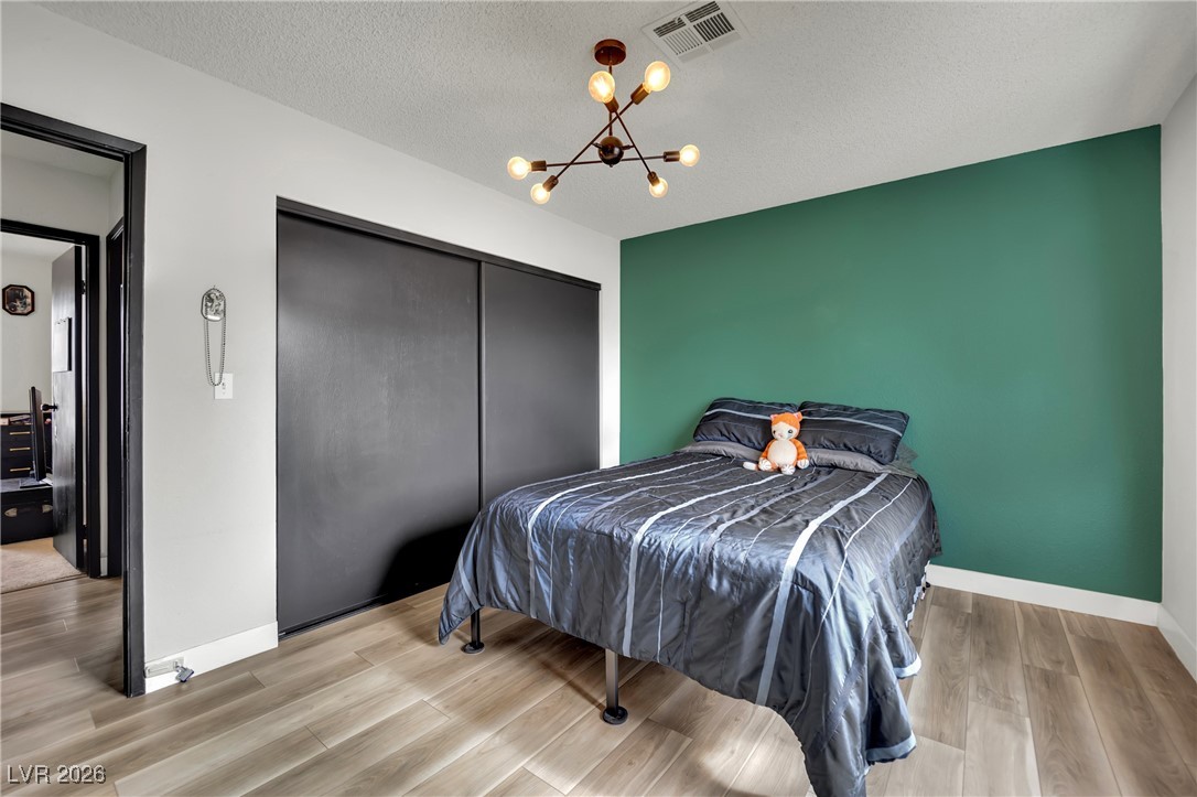 412 Cindy Place Henderson, NV 89015 - Photo 6 of 31 Primary Bedroom