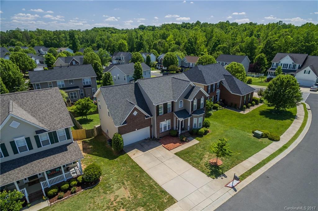 5108 Balsam Bark Lane Fort Mill, SC 29708 - Photo 2 of 18 Gallery Image 2