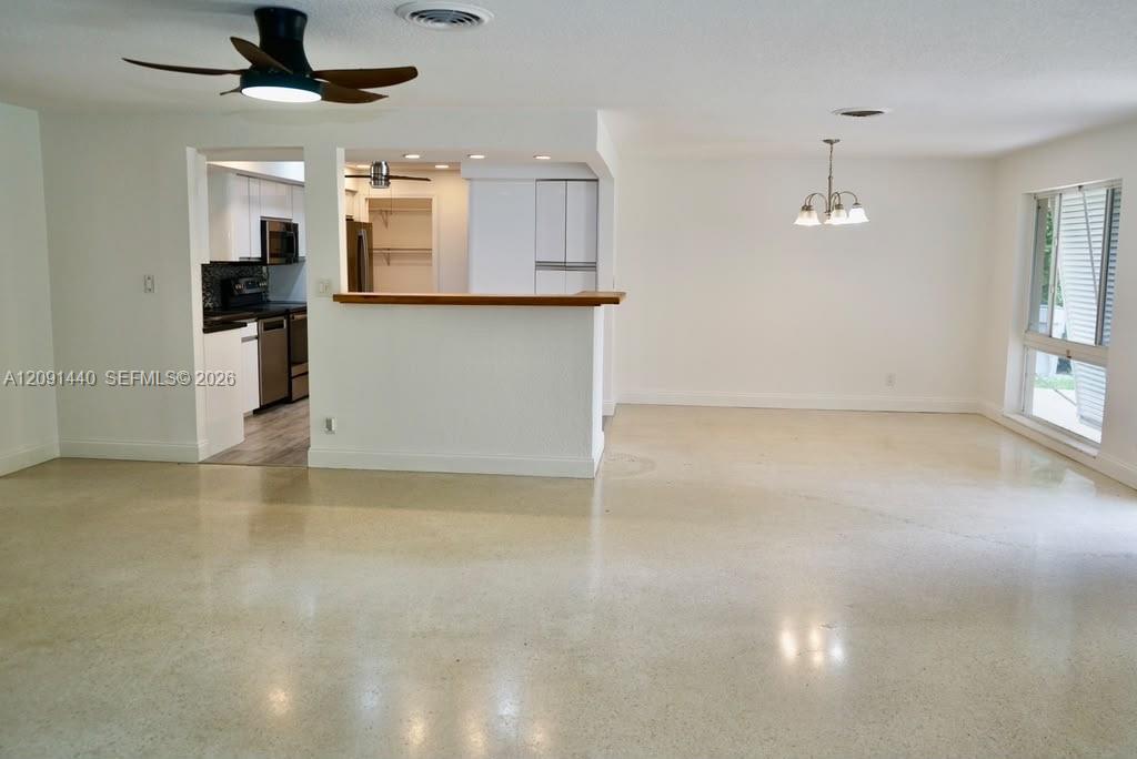 3404 Barton Road Pompano Beach, FL 33062 - Photo 1 of 28 Gallery Image 1