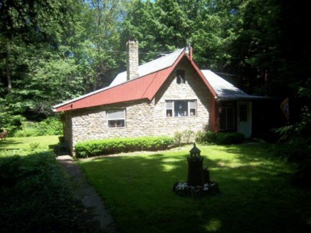 795 Skyline Road Stoystown, PA 15563 - Photo 1 of 1