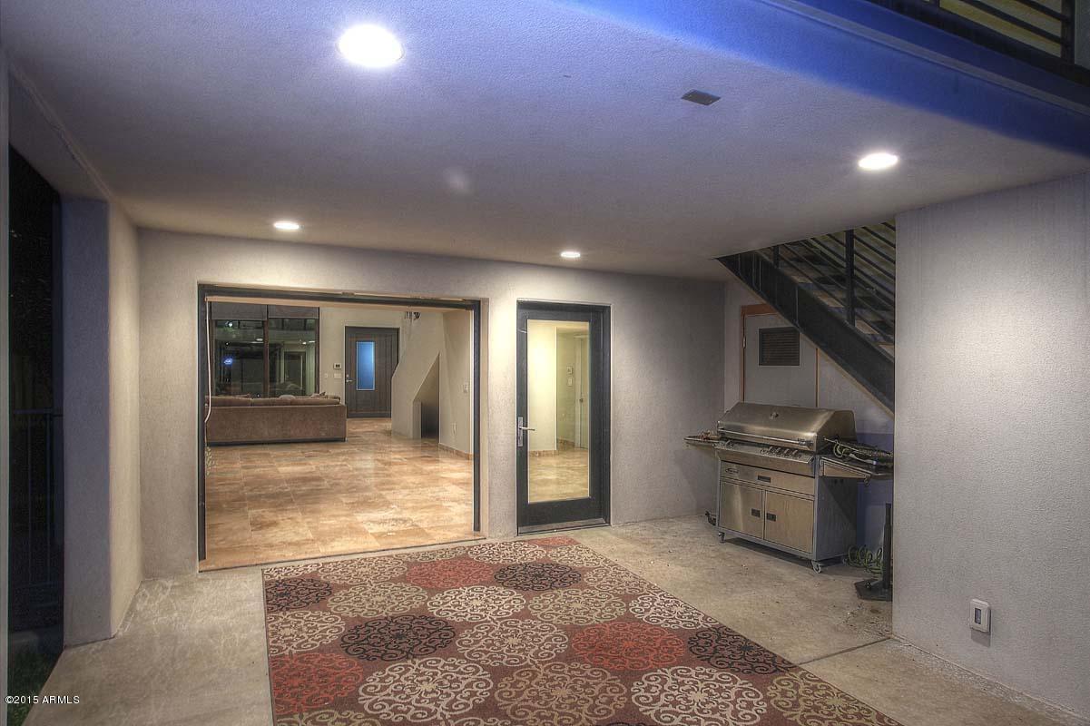 5409 East Camello Road Phoenix, AZ 85018 - Photo 30 of 45 Night-Covered Patio.jpg