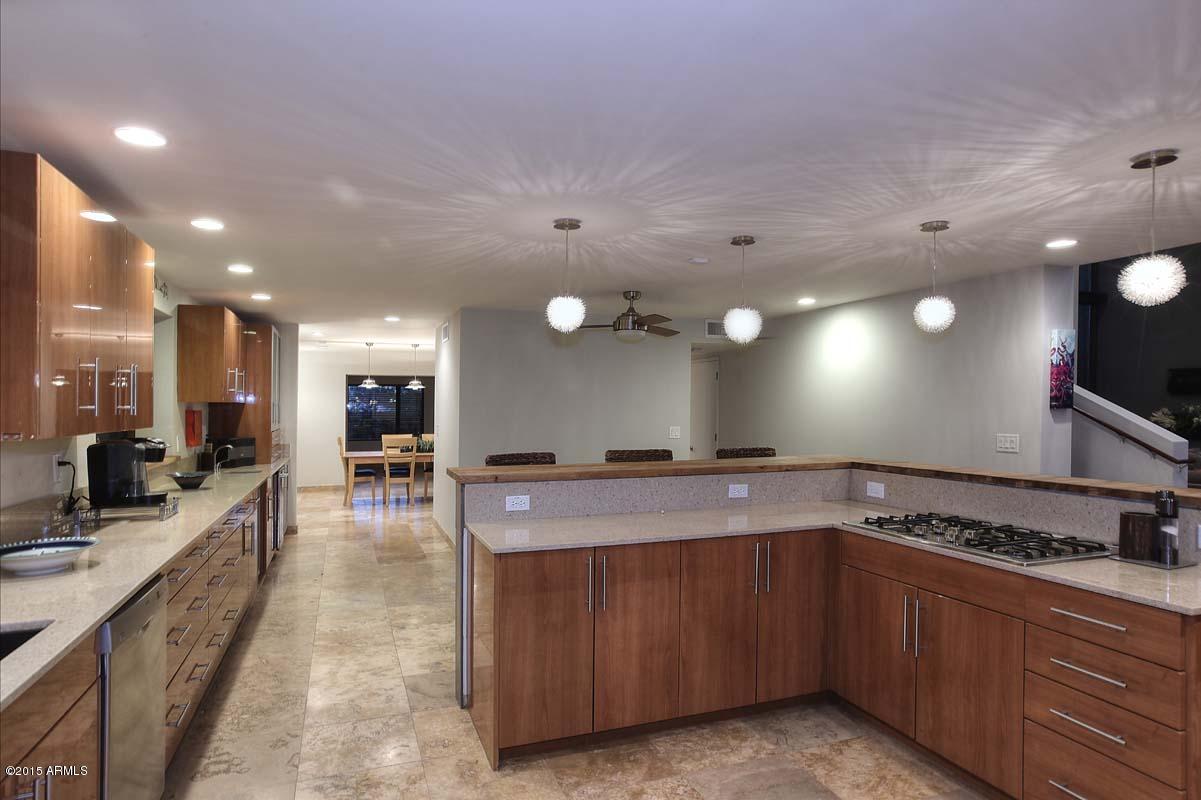 5409 East Camello Road Phoenix, AZ 85018 - Photo 32 of 45 Night-Kitchen2.jpg