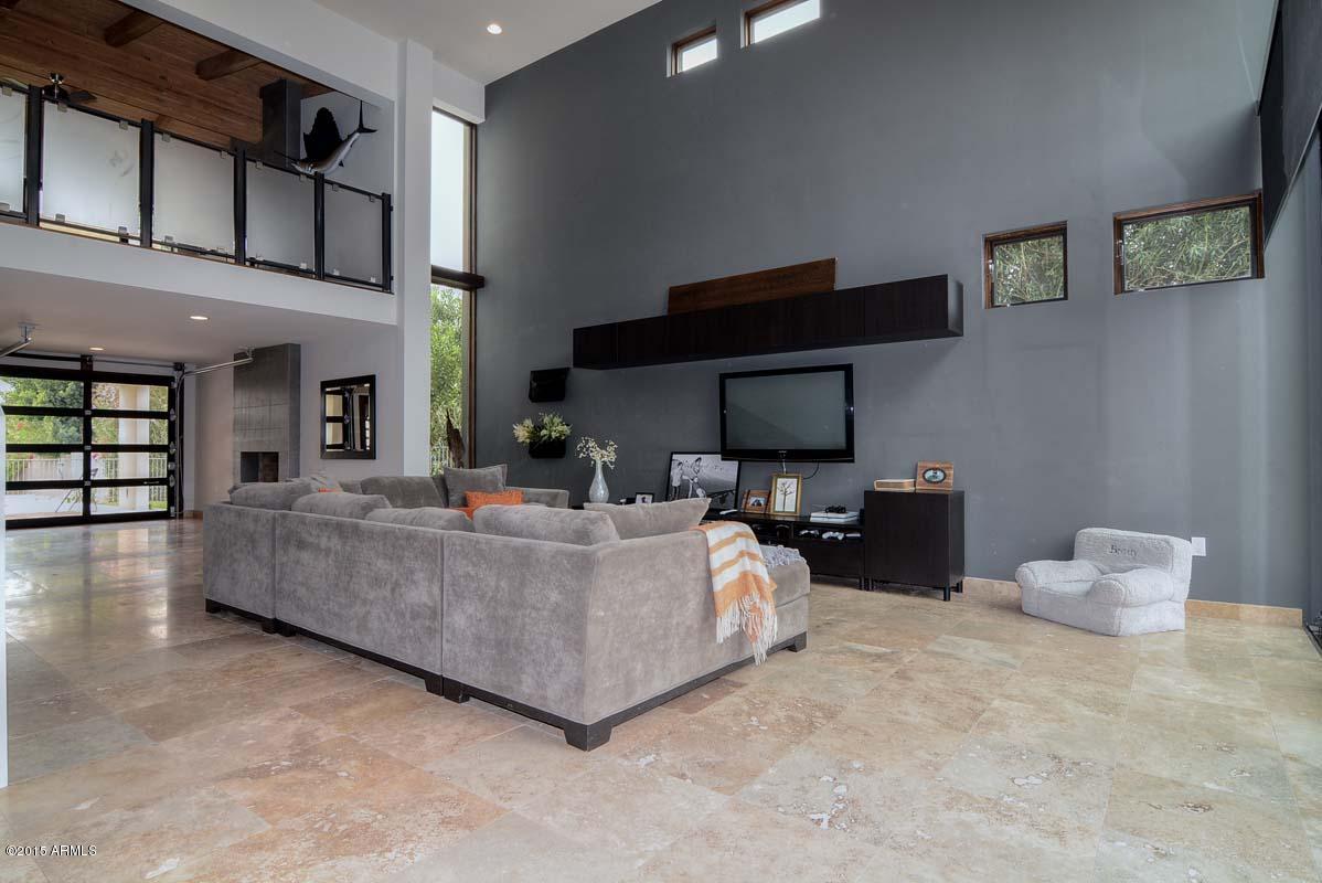 5409 East Camello Road Phoenix, AZ 85018 - Photo 7 of 45 Great Room.jpg