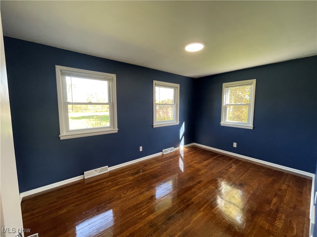 27700 Pettibone Road Solon, OH 44139 - Photo 17 of 40 Gallery Image 17