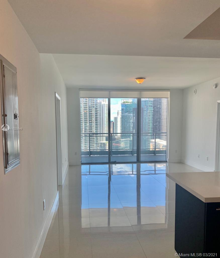 90 Southwest 3rd Street, Unit 3511 Miami, FL 33130 - Photo 16 of 26 Gallery Image 16