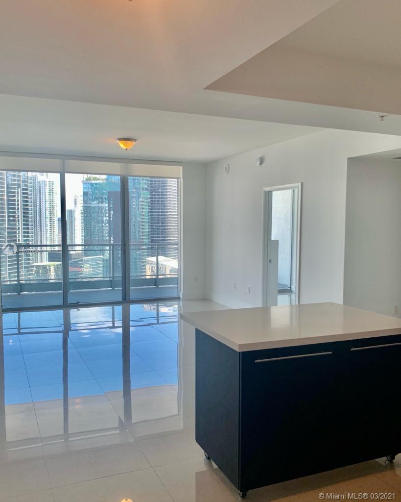90 Southwest 3rd Street, Unit 3511 Miami, FL 33130 - Photo 18 of 26 Gallery Image 18