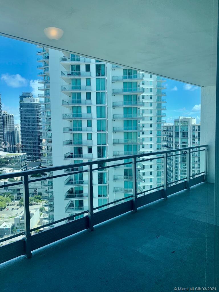 90 Southwest 3rd Street, Unit 3511 Miami, FL 33130 - Photo 20 of 26 Gallery Image 20