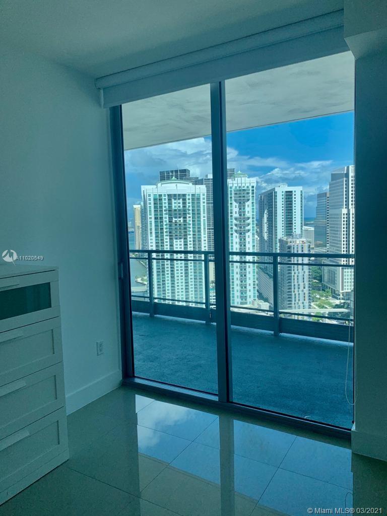90 Southwest 3rd Street, Unit 3511 Miami, FL 33130 - Photo 23 of 26 Gallery Image 23