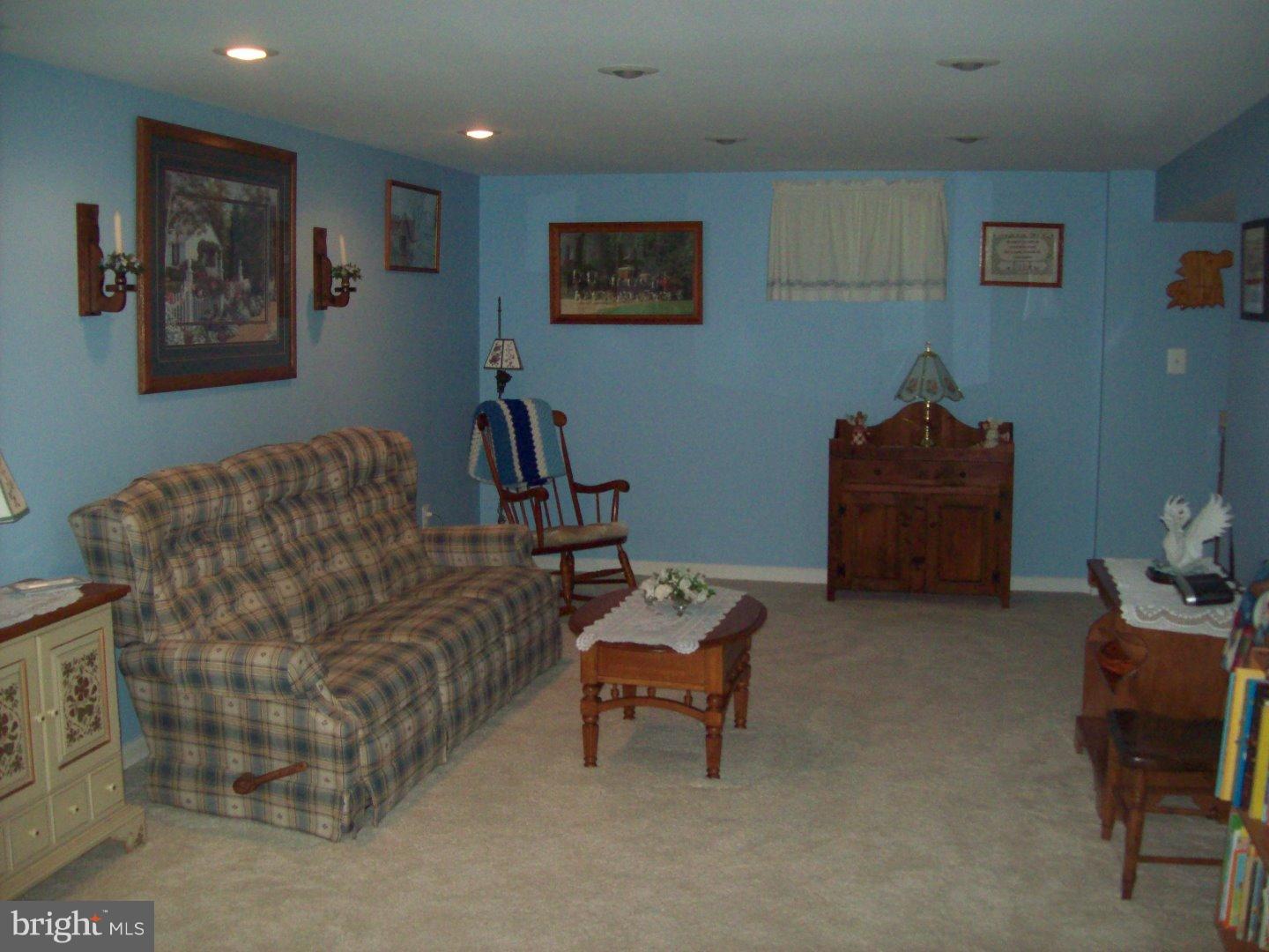 3635 Glenway Road Huntingdon Valley, PA 19006 - Photo 18 of 25 Gallery Image 18