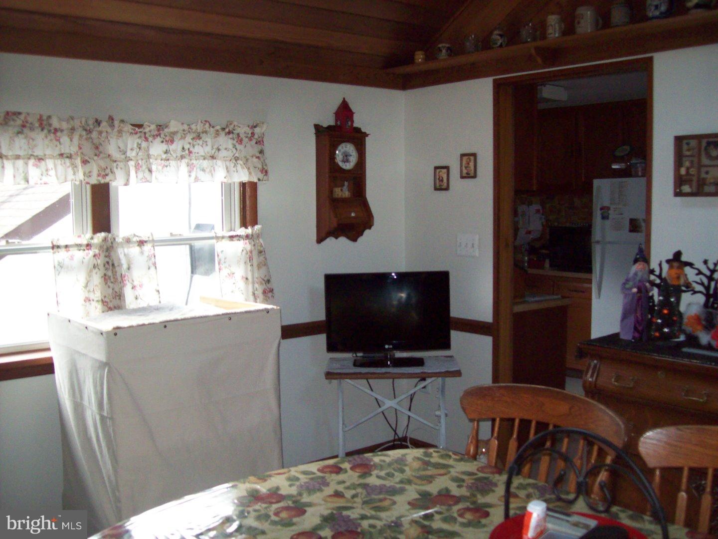 3635 Glenway Road Huntingdon Valley, PA 19006 - Photo 23 of 25 Gallery Image 23