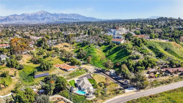 $1,099,999 | 11891 San Timoteo Canyon Road, Redlands, CA 92373