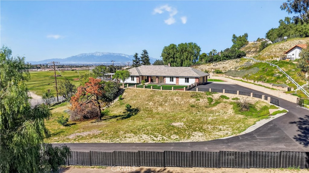 11891 San Timoteo Canyon Road Redlands, CA 92373 - Photo 7 of 68