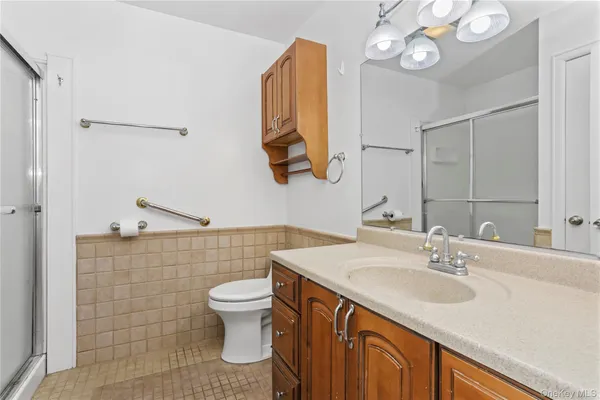 $3,300 | 21 Scenic View Drive, Yorktown Heights, NY 10598