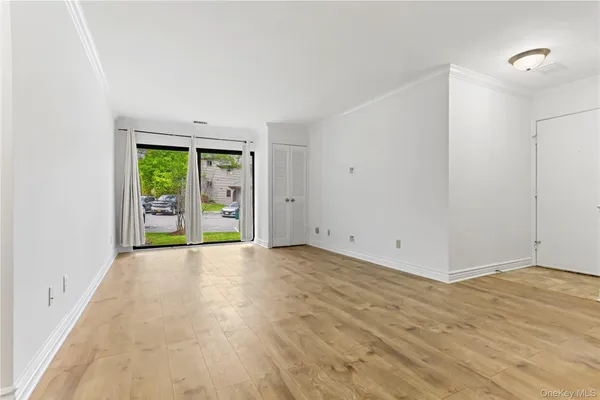 $3,300 | 21 Scenic View Drive, Yorktown Heights, NY 10598