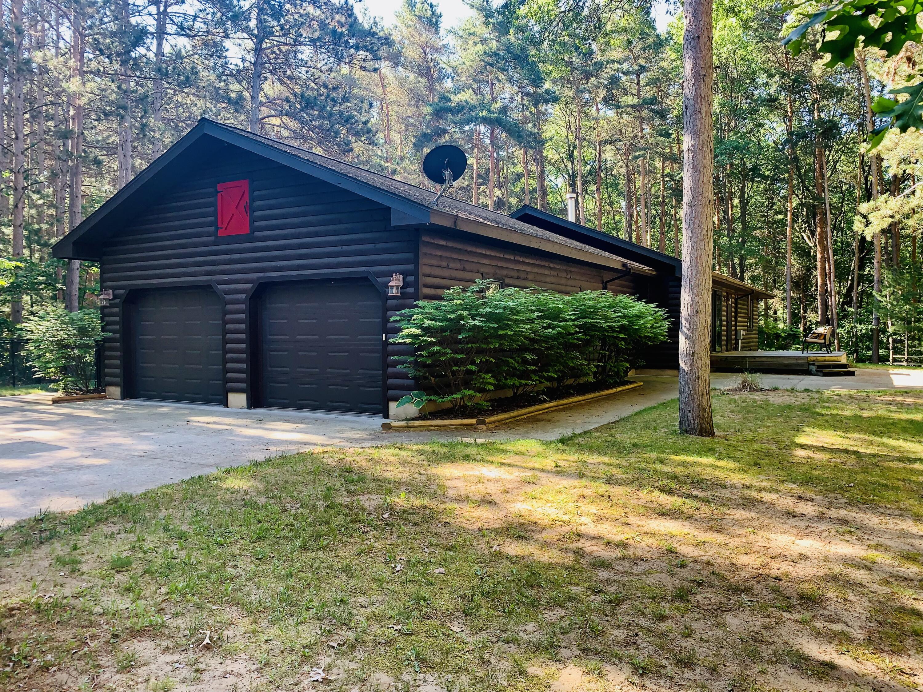 3623 Rakoniewski Road Manistee, MI 49660 - Photo 5 of 52 IMG-3670