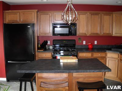4156 Ross Road Bethlehem, PA 18020 - Photo 11 of 26