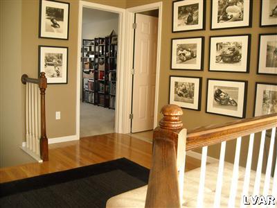 4156 Ross Road Bethlehem, PA 18020 - Photo 15 of 26
