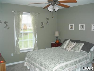 4156 Ross Road Bethlehem, PA 18020 - Photo 17 of 26