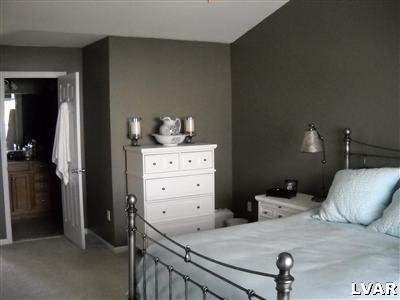 4156 Ross Road Bethlehem, PA 18020 - Photo 20 of 26
