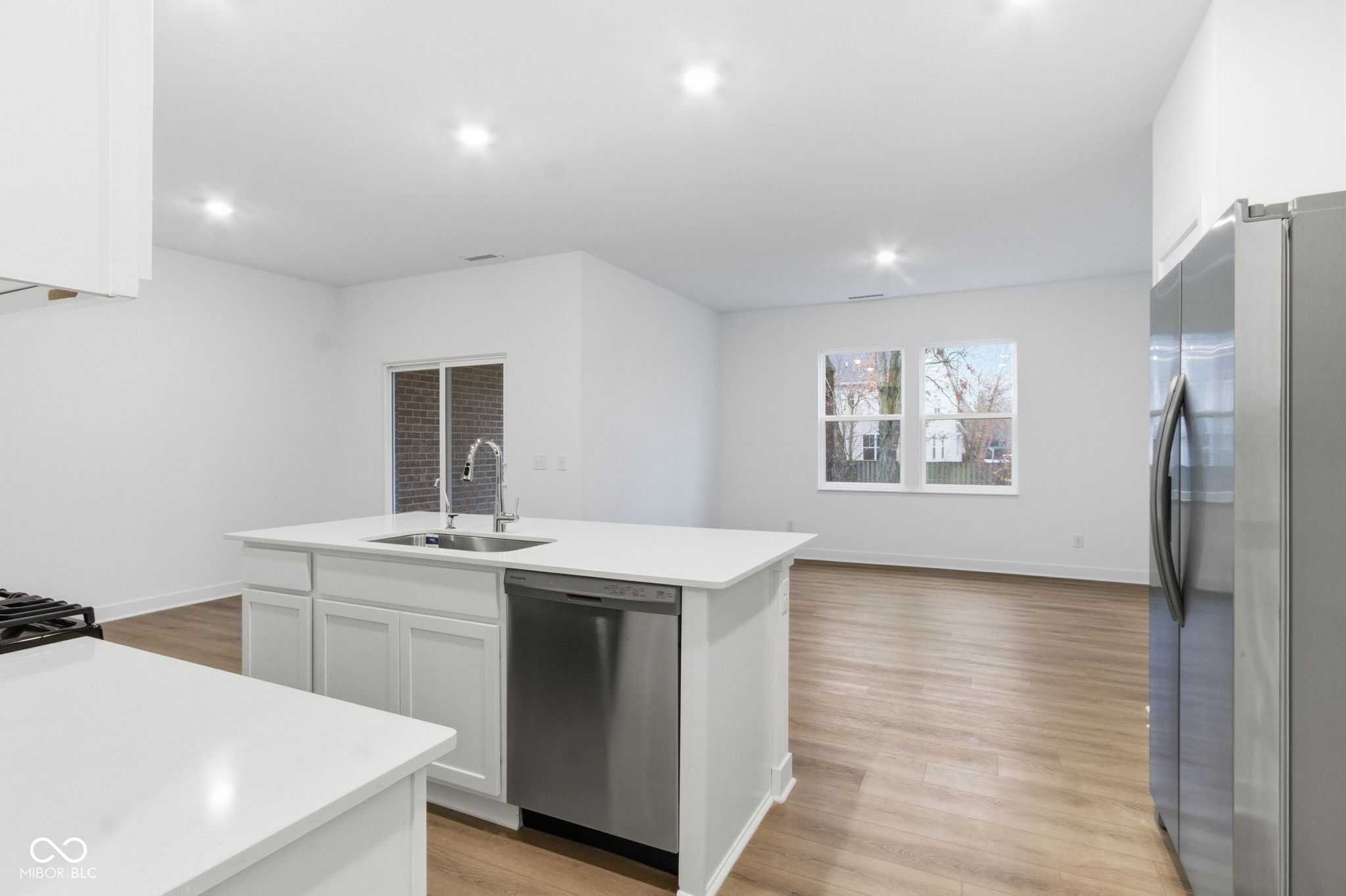 6597 Halsey Street Zionsville, IN 46077 - Photo 16 of 45