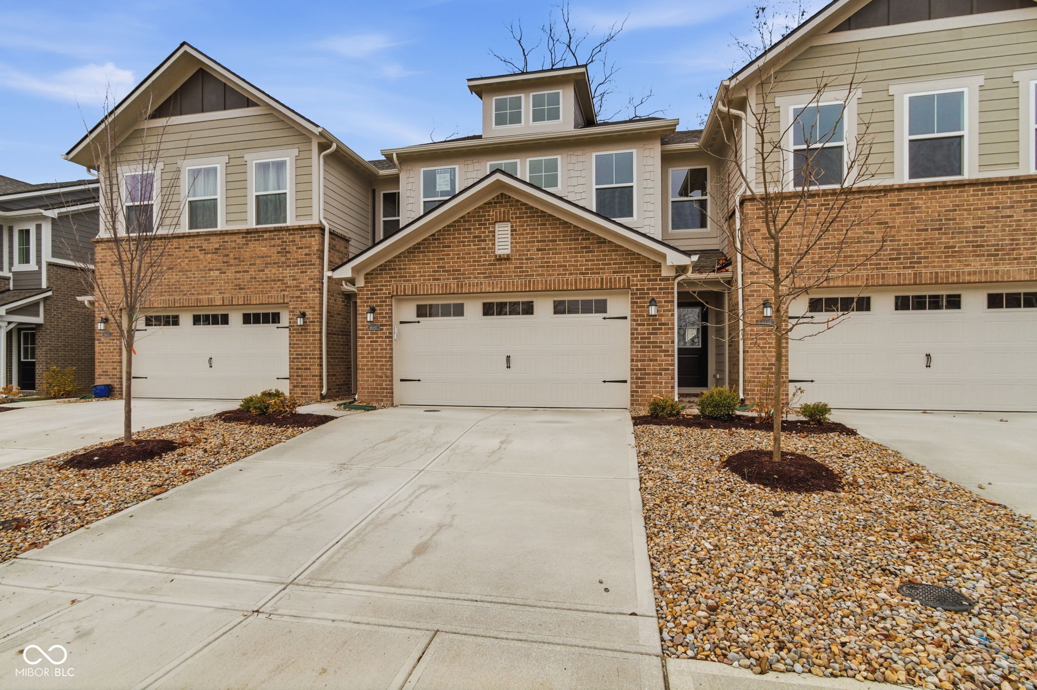 6597 Halsey Street Zionsville, IN 46077 - Photo 2 of 45